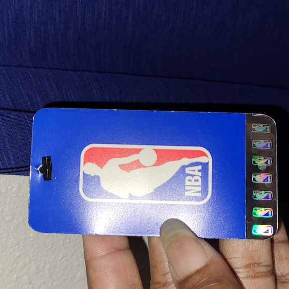 The Nike Tee NBA NY Knicks Dri- Fit Cotton V-Neck Athletic Blue Blk Wmns XXL NWT - Picture 7 of 12